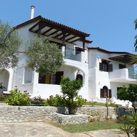 Katerina Apartments ترولو المظهر الخارجي الصورة