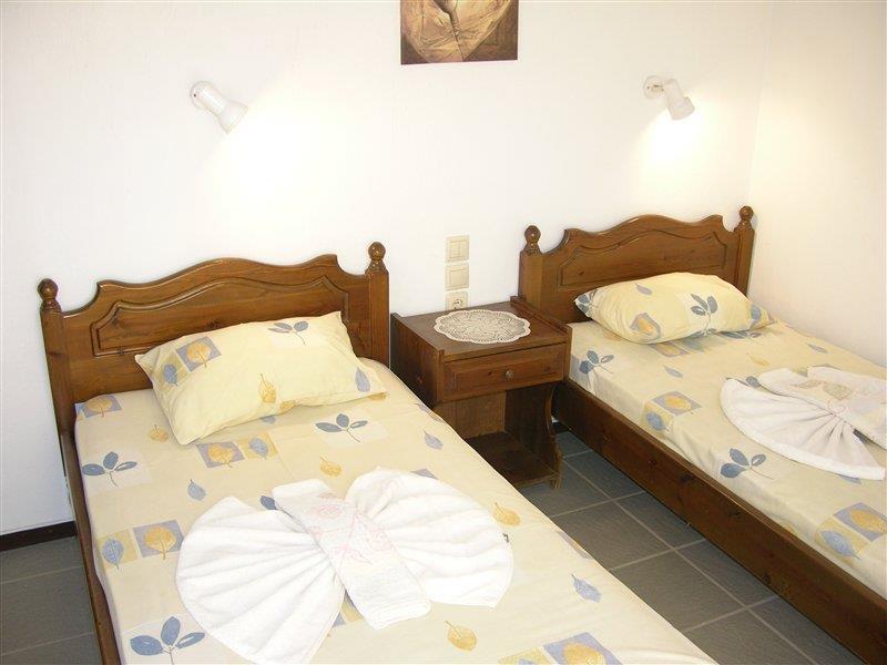Katerina Apartments ترولو المظهر الخارجي الصورة